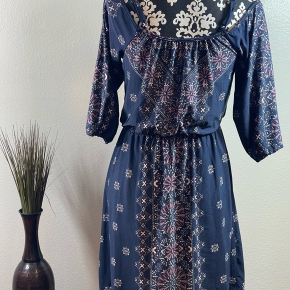 Maurices Blue and White Smocked Sundress with Raglan Sleeves - Picture 6 of 9